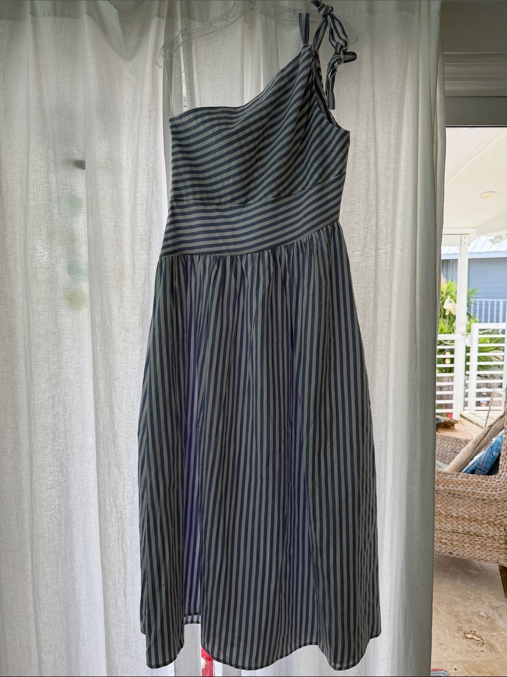Commense One-Shoulder Blue and White Striped Midi Dress - Picture 6 of 7